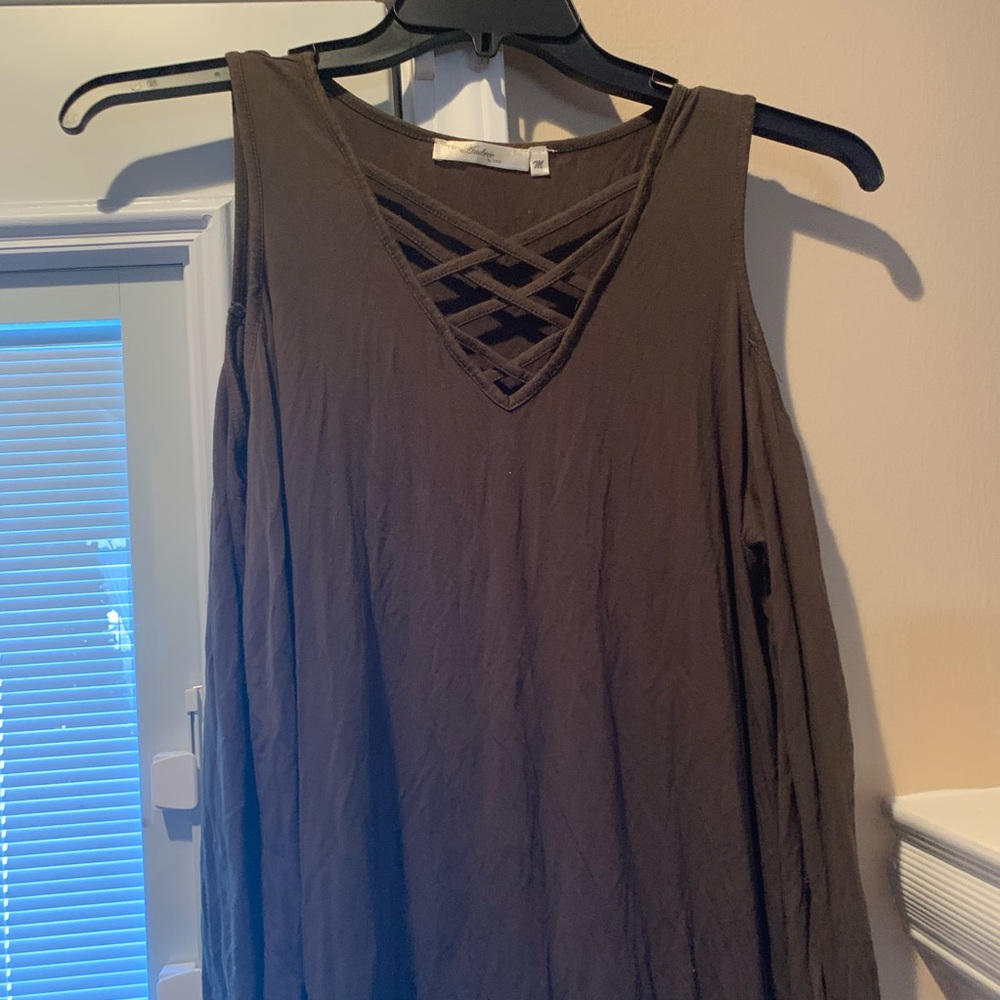 Off the shoulder criss cross long sleeve